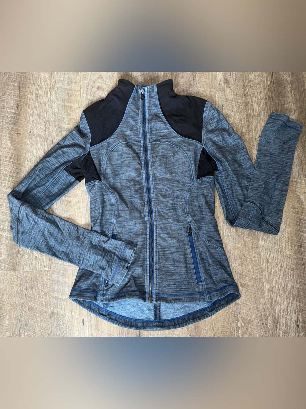 Lululemon Rare Define Blue Black Athletic Jacket S/M Slim Fit Full Zip Thumbhole